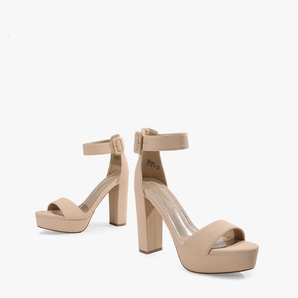 Never Worn Platform Pump Heels s8 - Nude - Picture 6 of 8